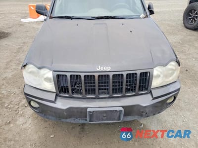 Zdjęcie 12 z 13 samochodu: 2006 JEEP GRAND CHEROKEE LAREDO VIN:1J8GR48K26C306697 - miniatura