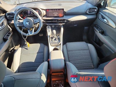 Zdjęcie 8 z 13 samochodu: 2024 DODGE HORNET VIN:ZACPDFCW3R3A13149 - miniatura