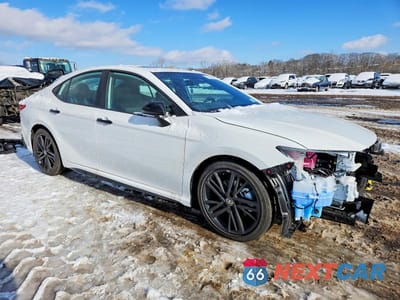 Czwarte zdjęcie samochodu z boku: 2026 TOYOTA CAMRY XSE VIN:4T1DAACK5TU211804 - miniatura