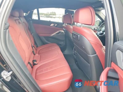 Zdjęcie 11 z 12 samochodu: 2022 BMW X6 M50I VIN:5UXCY8C05N9J40319 - miniatura