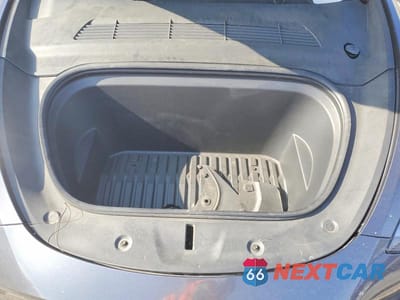 Zdjęcie 11 z 12 samochodu: 2022 TESLA MODEL Y VIN:7SAYGDEF2NF350499 - miniatura