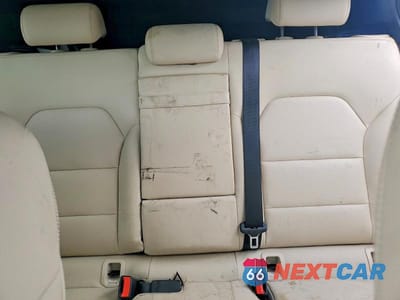 Zdjęcie 10 z 12 samochodu: 2020 MERCEDES-BENZ GLA 250 4MATIC VIN:W1NTG4GB9LU029154 - miniatura