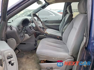 Zdjęcie 7 z 14 samochodu: 2004 DODGE GRAND CARAVAN SXT VIN:2D4GP44L34R602377 - miniatura