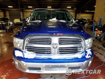 Piąte zdjęcie samochodu w środku: 2017 RAM 1500 SLT VIN:3C6RR7LT3HG594934 - miniatura