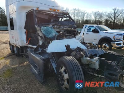 Zdjęcie 9 z 10 samochodu: 2019 INTERNATIONAL LT625 SEMI TRUCK VIN:3HSDZAPR5KN123991 - miniatura