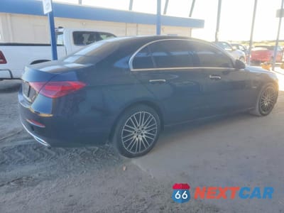 Trzecie zdjęcie samochodu z tyłu: 2024 MERCEDES-BENZ C 300 VIN:W1KAF4GB1RR216083 - miniatura