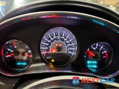 Zdjęcie 9 z 12 samochodu: 2013 CHRYSLER 200 TOURING VIN:1C3CCBBB0DN500123 - miniatura