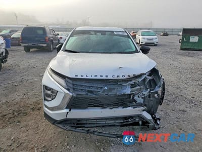 Piąte zdjęcie samochodu w środku: 2023 MITSUBISHI ECLIPSE CROSS LE VIN:JA4ATVAA5PZ037805 - miniatura