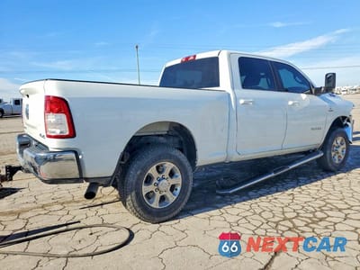 Trzecie zdjęcie samochodu z tyłu: 2022 RAM 2500 BIG HORN VIN:3C6UR5DL4NG386358 - miniatura