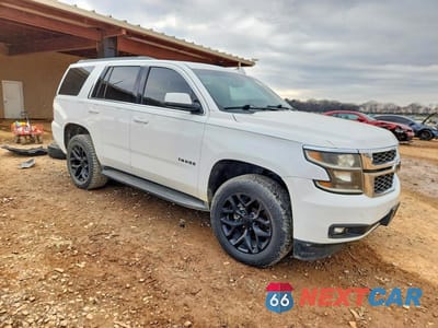 Czwarte zdjęcie samochodu z boku: 2015 CHEVROLET TAHOE C1500 LT VIN:1GNSCBKC6FR664723 - miniatura