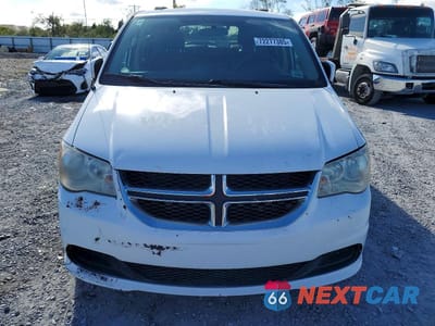 Piąte zdjęcie samochodu w środku: 2014 DODGE GRAND CARAVAN SXT VIN:2C4RDGCG9ER244658 - miniatura