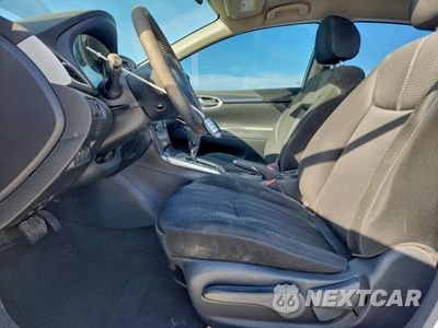 Zdjęcie 7 z 14 samochodu: 2017 NISSAN SENTRA S VIN:3N1AB7AP9HY373514 - miniatura