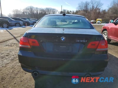 Zdjęcie 6 z 12 samochodu: 2010 BMW 335 XI VIN:WBAWC7C55AE270831 - miniatura