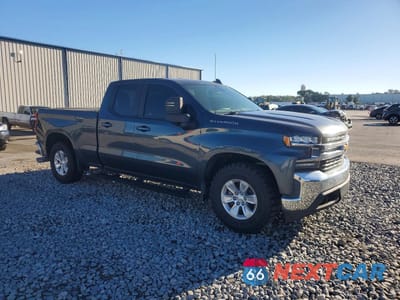 Czwarte zdjęcie samochodu z boku: 2020 CHEVROLET SILVERADO C1500 LT VIN:1GCRWCED2LZ155233 - miniatura