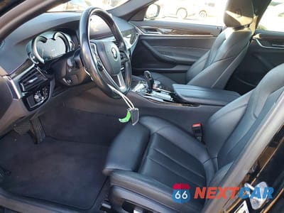 Zdjęcie 7 z 12 samochodu: 2019 BMW 530E VIN:WBAJA9C5XKB392700 - miniatura