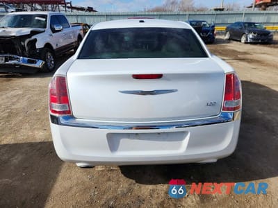 Zdjęcie 6 z 12 samochodu: 2012 CHRYSLER 300 LIMITED VIN:2C3CCACG3CH231806 - miniatura