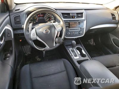 Zdjęcie 8 z 11 samochodu: 2016 NISSAN ALTIMA 2.5 VIN:1N4AL3AP3GC281122 - miniatura