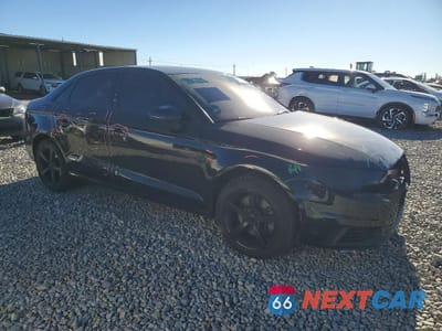 Czwarte zdjęcie samochodu z boku: 2016 AUDI A3 PREMIUM VIN:WAUB8GFF7G1054404 - miniatura