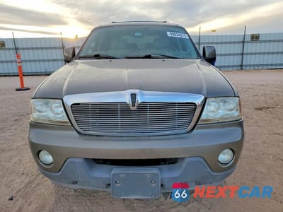 Piąte zdjęcie samochodu w środku: 2004 LINCOLN AVIATOR VIN:5LMEU68H64ZJ43388 - miniatura