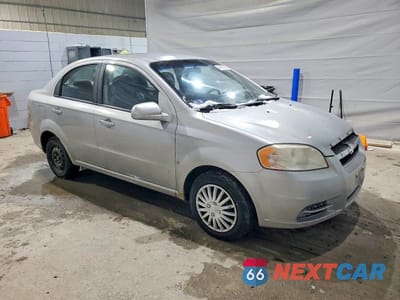 Czwarte zdjęcie samochodu z boku: 2009 CHEVROLET AVEO LS VIN:KL1TD56E69B322572 - miniatura