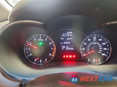 Zdjęcie 9 z 13 samochodu: 2015 KIA FORTE LX VIN:KNAFK4A66F5407375 - miniatura