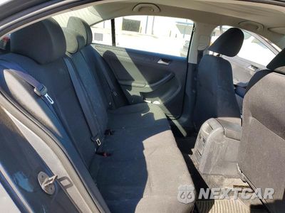 Zdjęcie 10 z 12 samochodu: 2014 VOLKSWAGEN JETTA BASE VIN:3VW2K7AJ1EM293167 - miniatura