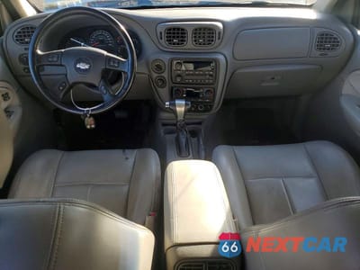 Zdjęcie 8 z 12 samochodu: 2008 CHEVROLET TRAILBLAZER LS VIN:1GNDT13S082239941 - miniatura