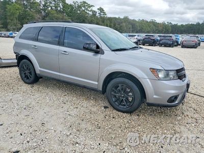 Czwarte zdjęcie samochodu z boku: 2019 DODGE JOURNEY SE VIN:3C4PDCBBXKT864742 - miniatura