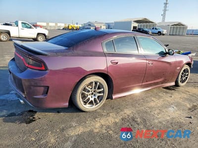 Trzecie zdjęcie samochodu z tyłu: 2020 DODGE CHARGER SCAT PACK VIN:2C3CDXGJ8LH219463 - miniatura