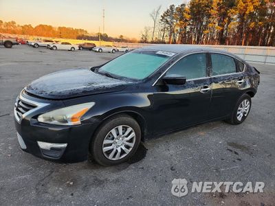 2015 NISS ALTIMA 2.5 S 1N4AL3AP0FN329825 - główne zdjęcie licytacji z USA - miniatura