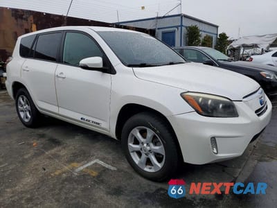 Czwarte zdjęcie samochodu z boku: 2013 TOYOTA RAV4 EV VIN:2T3YL4DV2DW001708 - miniatura