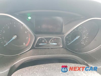 Zdjęcie 9 z 12 samochodu: 2016 FORD FOCUS SE VIN:1FADP3F26GL207417 - miniatura