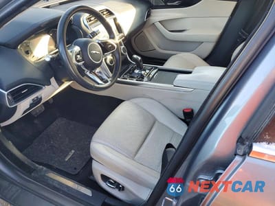 Zdjęcie 7 z 12 samochodu: 2020 JAGUAR XE S VIN:SAJAE4FX3LCP55973 - miniatura