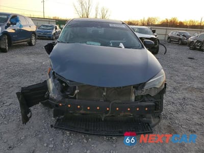 Piąte zdjęcie samochodu w środku: 2017 TOYOTA COROLLA VIN:2T1BURHE8HC754962 - miniatura