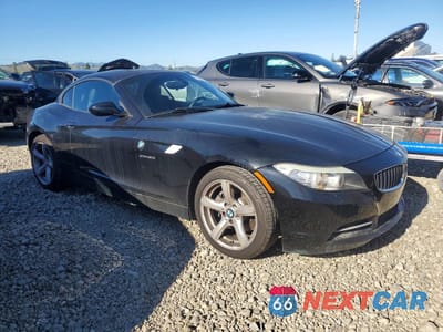 Czwarte zdjęcie samochodu z boku: 2011 BMW Z4 SDRIVE30I VIN:WBALM5C51BE380314 - miniatura