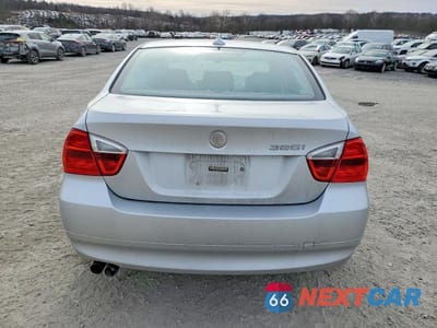 Zdjęcie 6 z 11 samochodu: 2006 BMW 325 I VIN:WBAVB13576KX69795 - miniatura