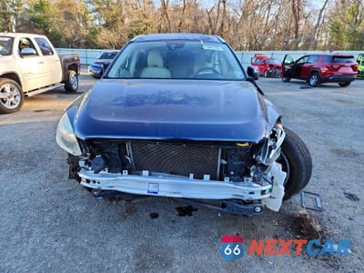 Piąte zdjęcie samochodu w środku: 2015 VOLVO XC60 T5 PREMIER VIN:YV440MDK5F2742473 - miniatura