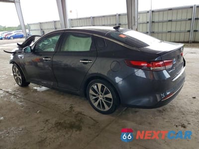 Drugie zdjęcie samochodu z przodu: 2018 KIA OPTIMA S VIN:5XXGT4L34JG255267 - miniatura
