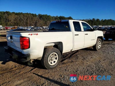 Trzecie zdjęcie samochodu z tyłu: 2017 CHEVROLET SILVERADO K1500 VIN:1GCVKNEH8HZ306916 - miniatura