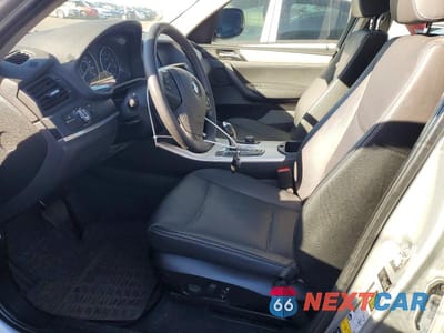 Zdjęcie 7 z 13 samochodu: 2013 BMW X3 XDRIVE28I VIN:5UXWX9C51D0D00011 - miniatura