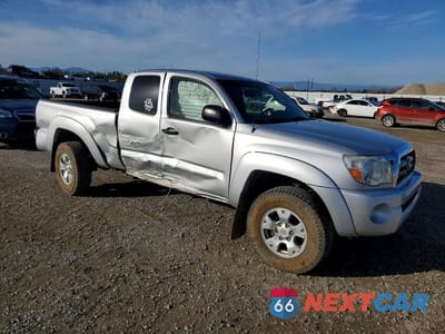 Czwarte zdjęcie samochodu z boku: 2010 TOYOTA TACOMA ACCESS CAB VIN:5TEUU4EN9AZ674456 - miniatura