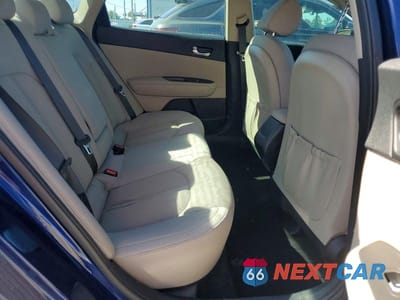 Zdjęcie 10 z 12 samochodu: 2018 KIA OPTIMA LX VIN:5XXGT4L34JG194308 - miniatura