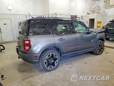 Trzecie zdjęcie samochodu z tyłu: 2021 FORD BRONCO SPORT OUTER BANKS VIN:3FMCR9C69MRA85669 - miniatura