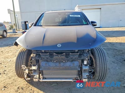 Piąte zdjęcie samochodu w środku: 2023 MERCEDES-BENZ EQE SUV 350 4MATIC VIN:4JGGM1CB3PA012178 - miniatura