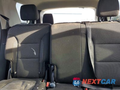 Zdjęcie 10 z 12 samochodu: 2019 CHEVROLET TRAVERSE LS VIN:1GNERFKW1KJ169688 - miniatura