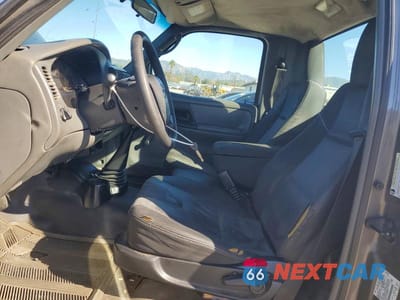 Zdjęcie 7 z 11 samochodu: 2005 MAZDA B2300 VIN:4F4YR12D05PM01844 - miniatura