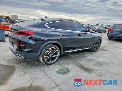 Trzecie zdjęcie samochodu z tyłu: 2021 BMW X6 SDRIVE 40I VIN:5UXCY4C02M9G60729 - miniatura