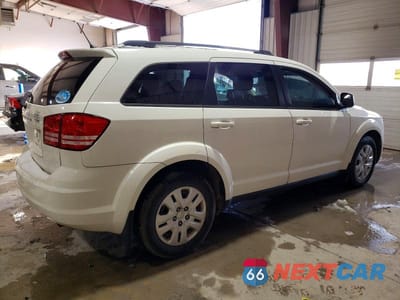 Trzecie zdjęcie samochodu z tyłu: 2018 DODGE JOURNEY SE VIN:3C4PDCAB4JT348053 - miniatura