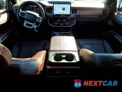 Zdjęcie 8 z 14 samochodu: 2024 FORD EXPEDITION LIMITED VIN:1FMJU1K88REA68236 - miniatura