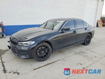 2021 BMW 330XI 3MW5R7J00M8B64327 - główne zdjęcie licytacji z USA - miniatura